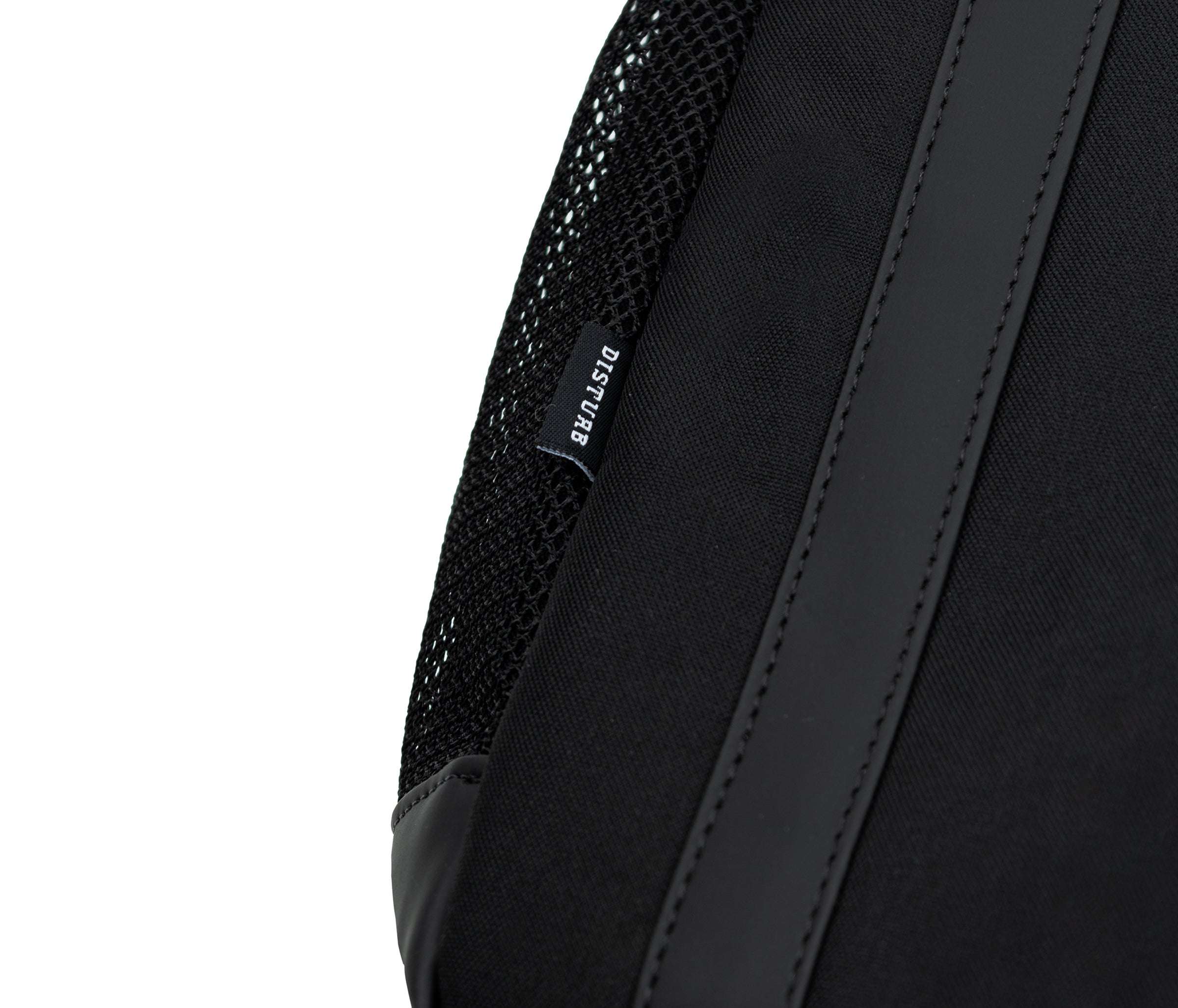 Globe Big Shoulder Bag In Black